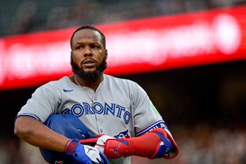 Vladimir Guerrero Jr. se disculpa por comentarios sobre su contrato de 500 millones de dólares