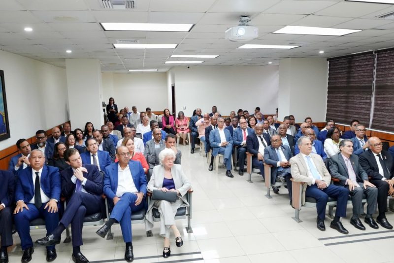 TSE inicia diplomado sobre justicia electoral dirigido a miembros del PRM