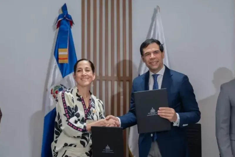 Panamá y República Dominicana firman acuerdo para impulsar coproducciones cinematográficas