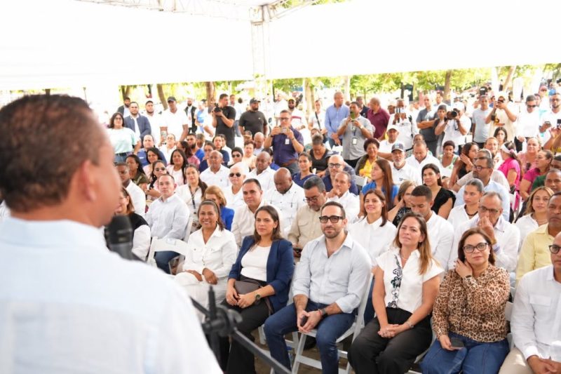Operativo médico beneficia a cientos de personas en Cotuí
