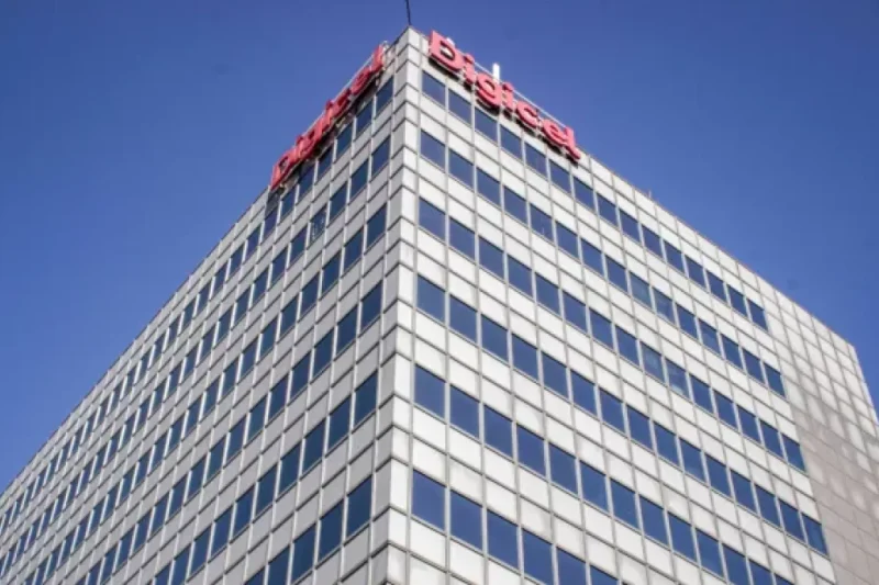 Nueva crisis de comunicación en Haití: tiroteos entre bandas dañan red de fibra óptica